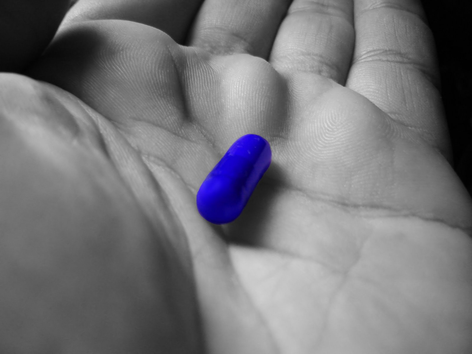 [3-8-2008+Blue+Pill.jpg]