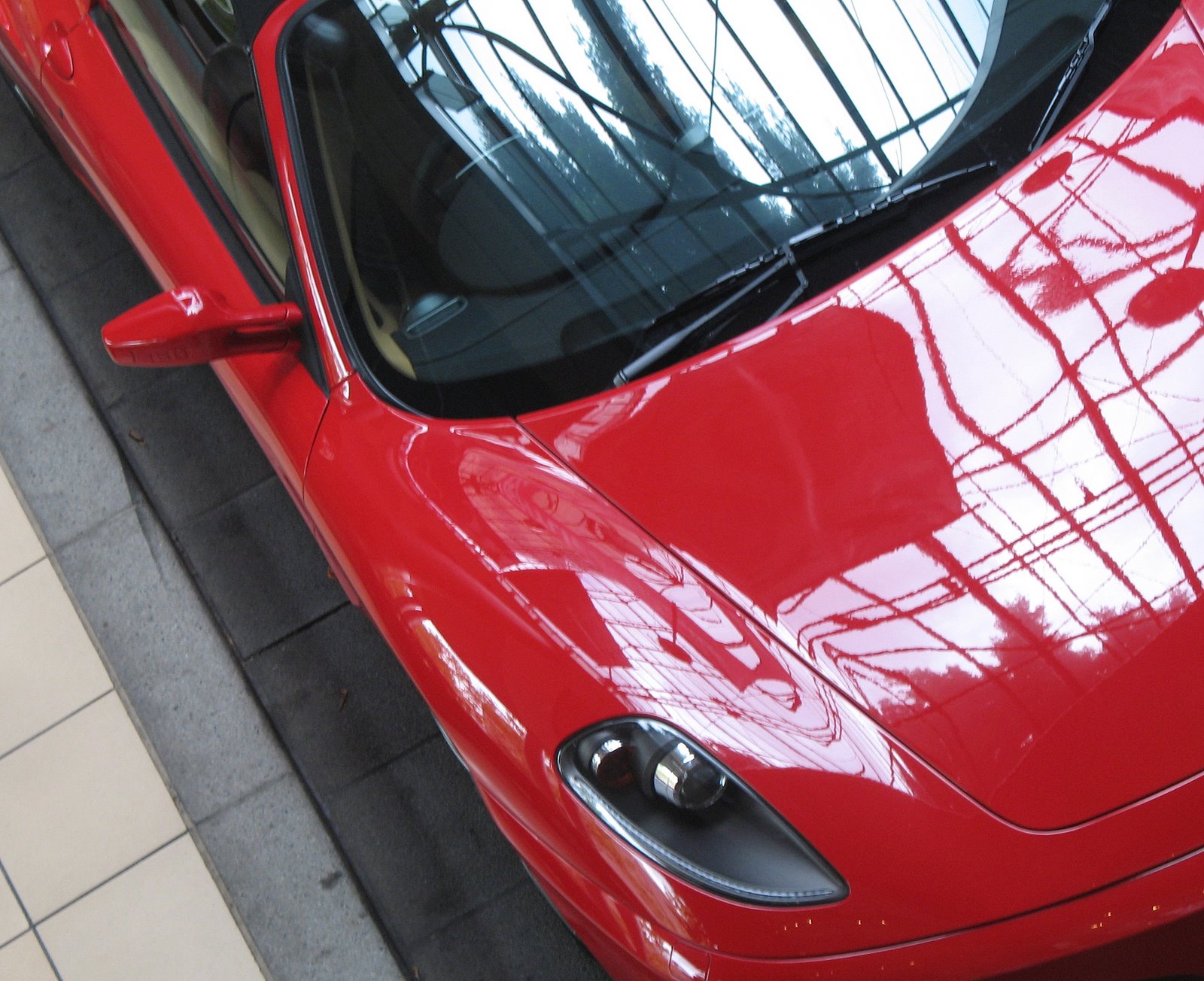 [4-27-2008+fast+red+car.jpg]