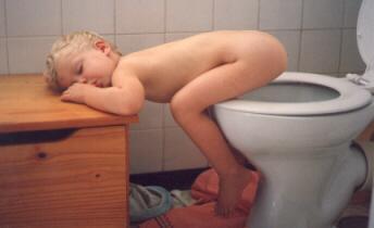 [Child+asleep+on+toilet.jpg]