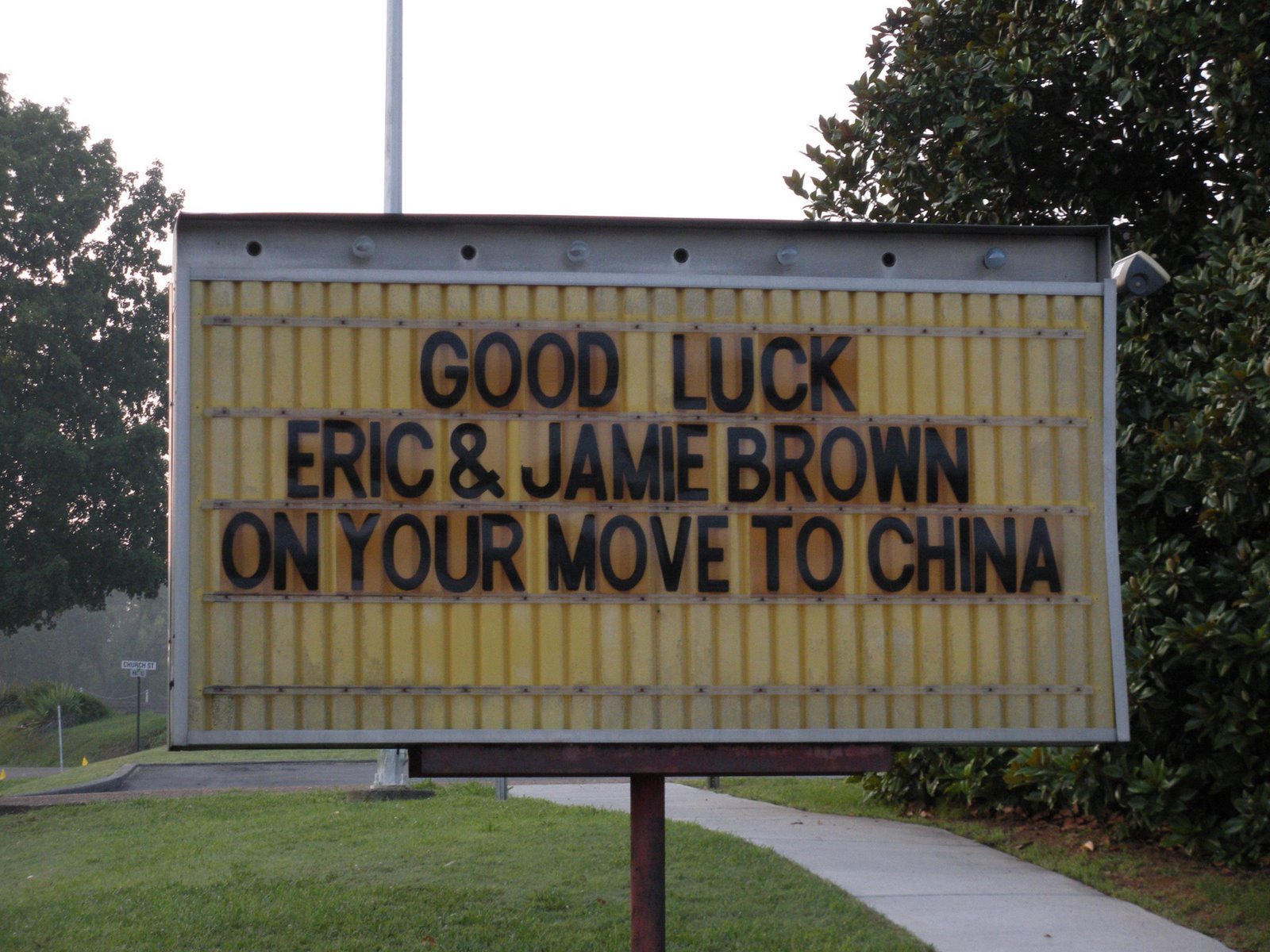 [Good+Luck+in+China+Sign+2.jpg]
