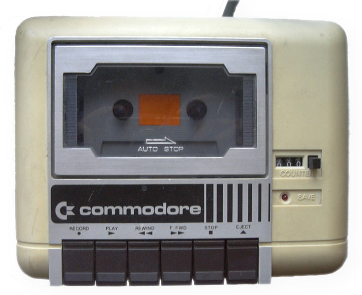 [736px-Commodore-Datassette.jpg]