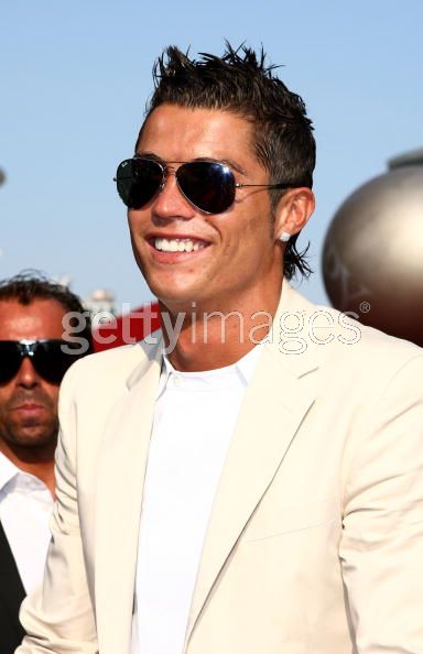 [Cristiano+Ronaldo.jpg]
