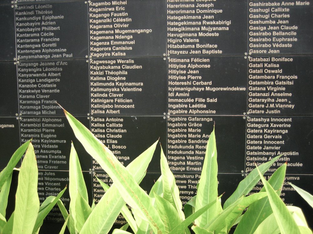 [rwanda-genocide-memorial.jpg]