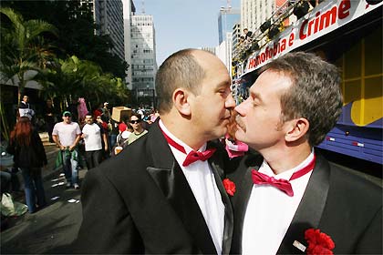 [20060617-parada_gay_03.jpg]
