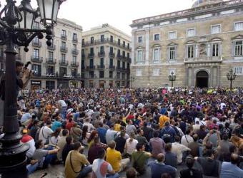 [Protesta_mossos_Barcelona.jpg]