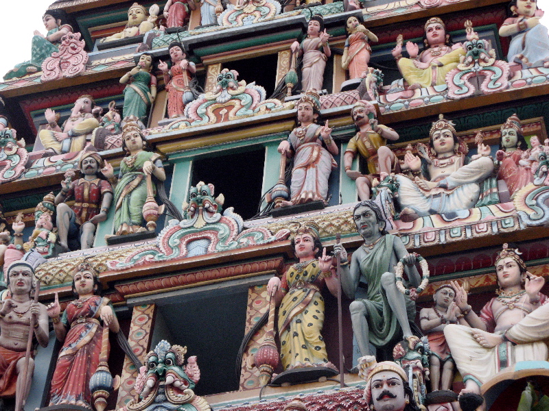 [singapore_indian_temple.jpg]