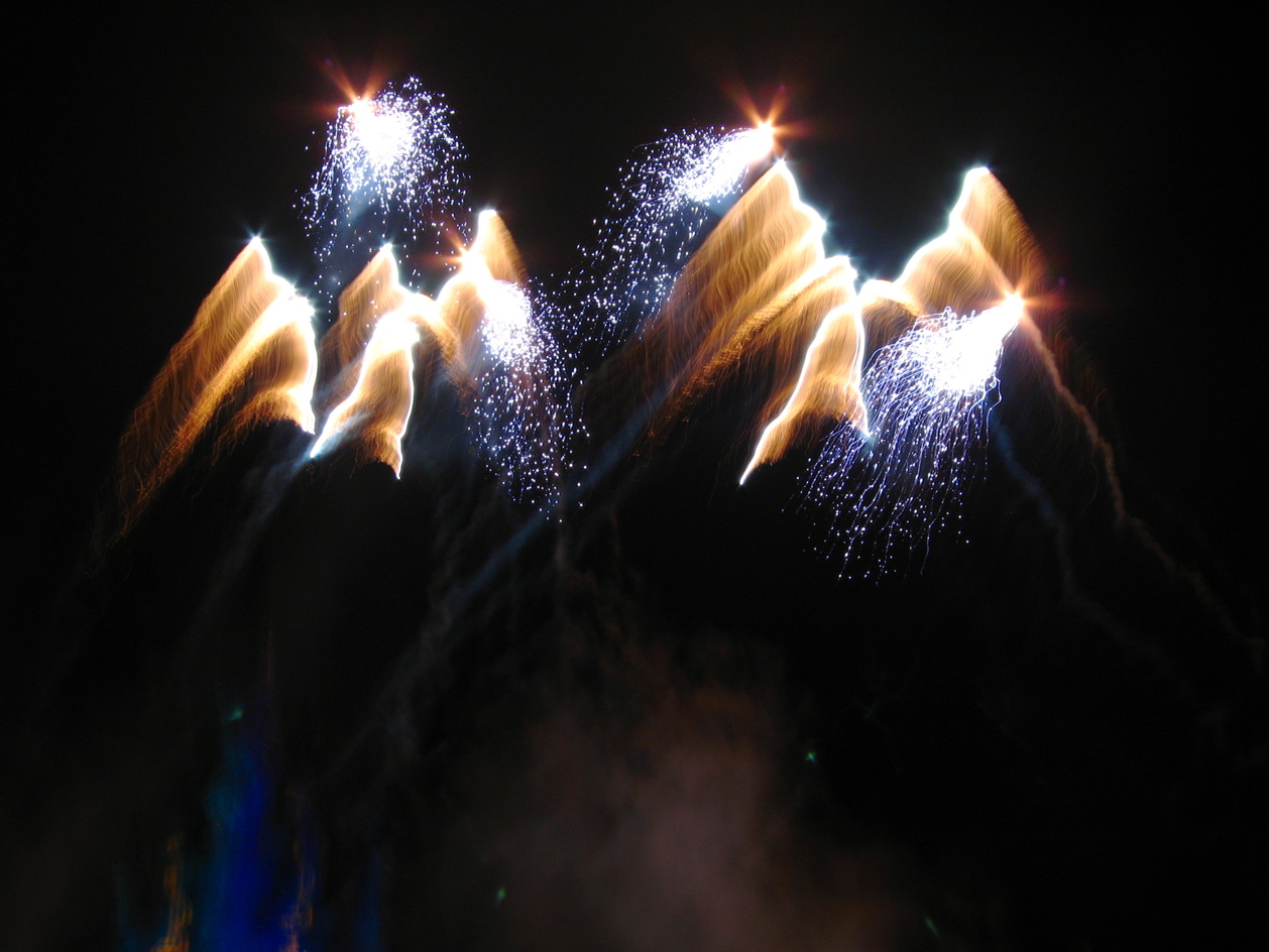 [Wishes+fireworks+at+Magic+Kingdom.jpg]