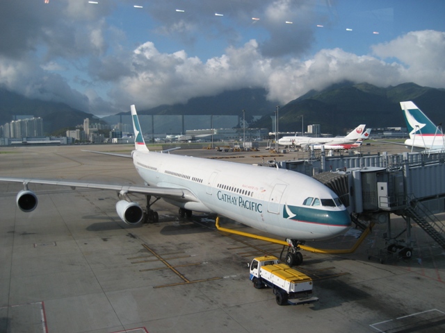[HK+Arrival+747.jpg]