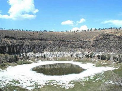 [crateres_valle_santiago.jpg]