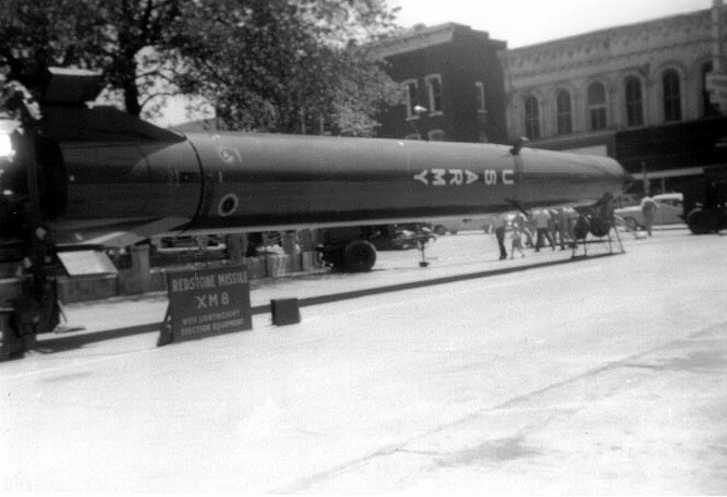 [003+-+Missile+Show+at+Huntsville+summer+1960.jpg]