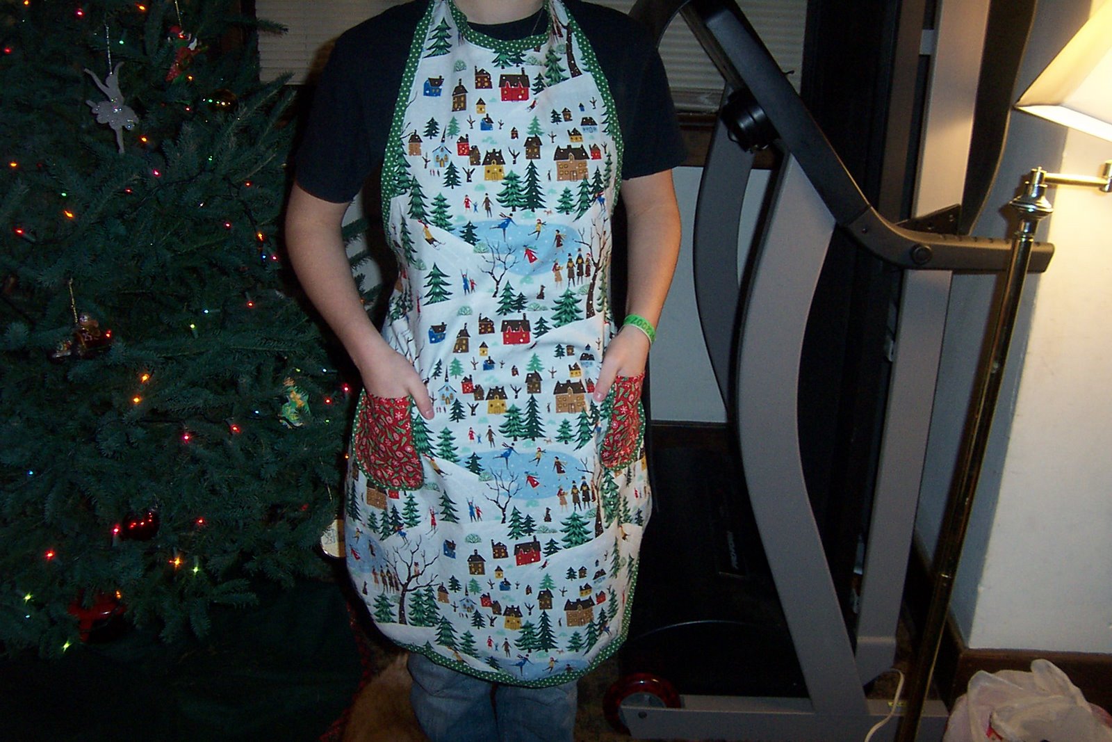 [The+Apron+Project_2108.JPG]