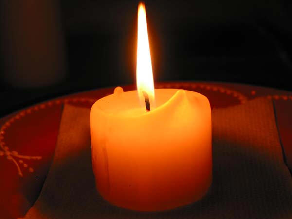 [candle+of+hope.jpg]