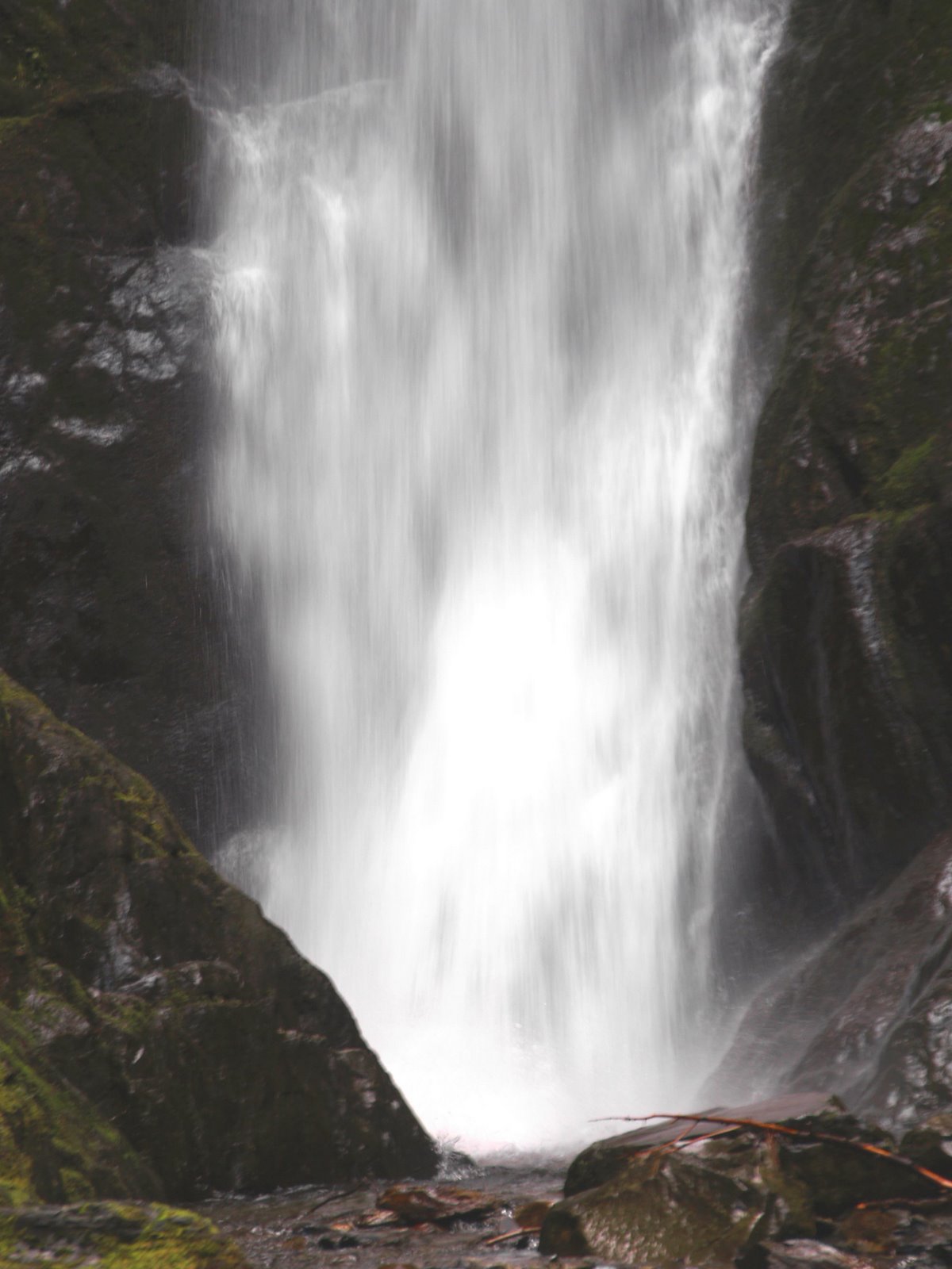[waterfall+3.jpg]