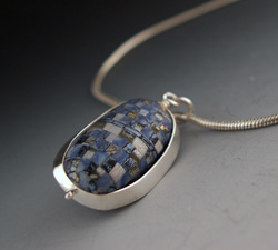 [blue+necklace+007-1.jpg]