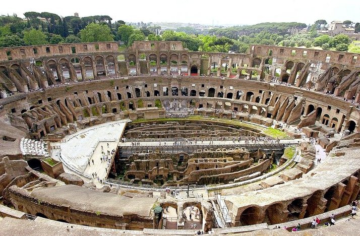 [The_Roman_Colosseum.jpeg]