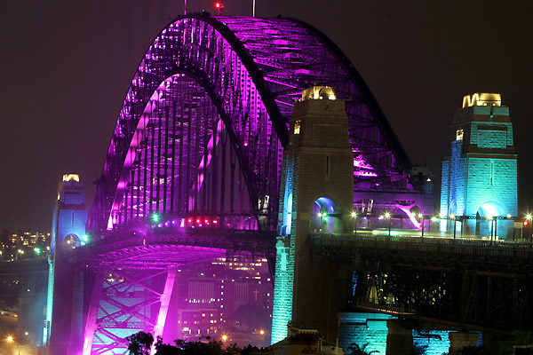 [Sydney_Harbour_Bridge01.jpg]