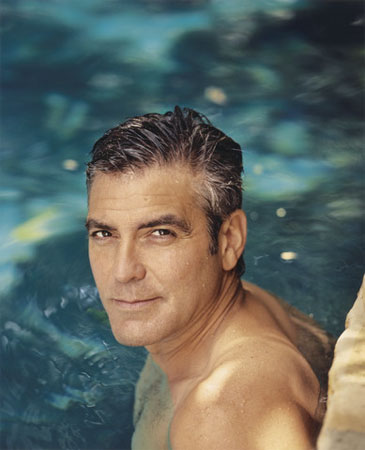 [Sam+Jones+-+George+Clooney+em+LA+home2.jpg]