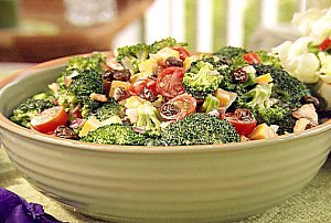 [broccoli+salad.jpg]