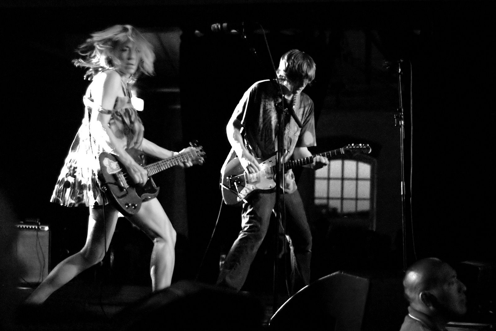 [Sonic_Youth_live+pic.jpg]