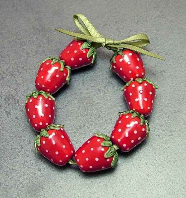 [StrawberriesLg.jpg]