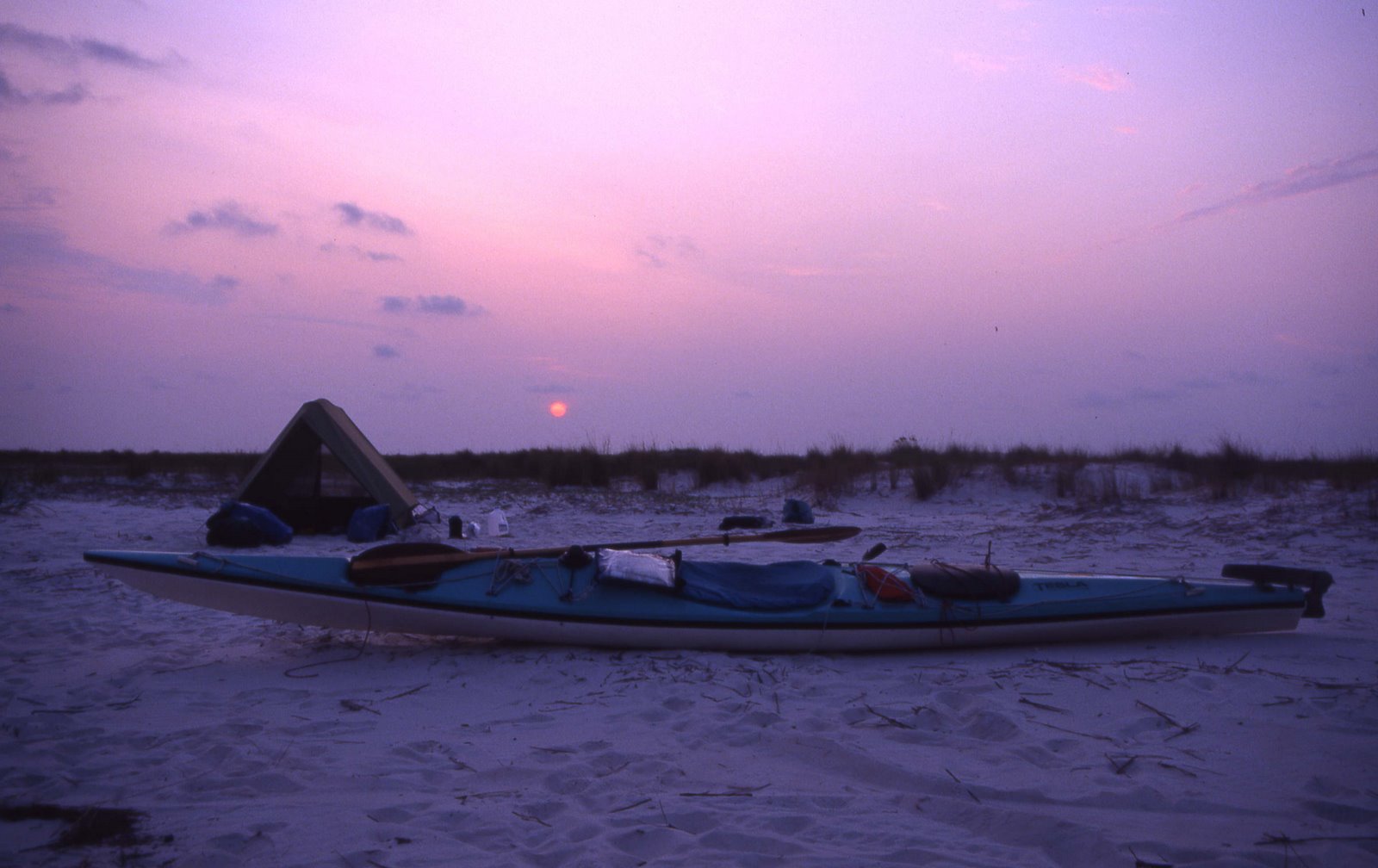 [Sunrise+on+an+unihabited+island+in+the+Gulf+Islands+National+Seashore.jpg]