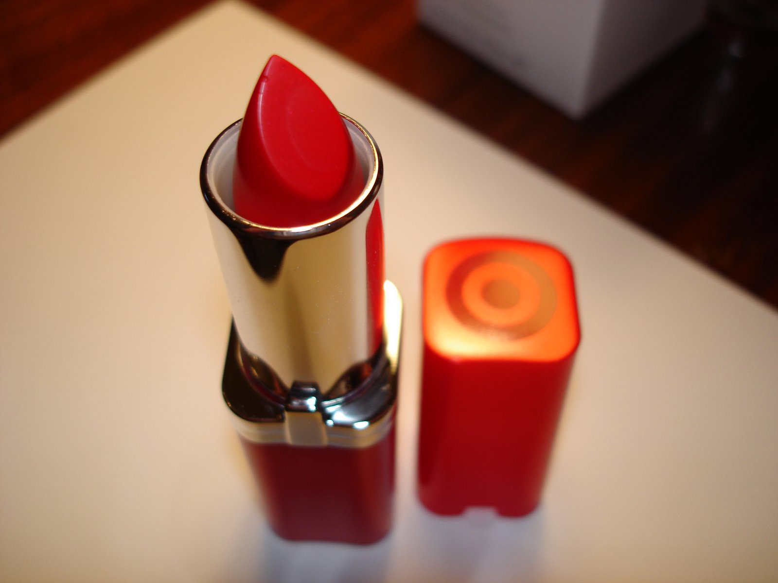 [red+lippie+and+perfumes+030.jpg]
