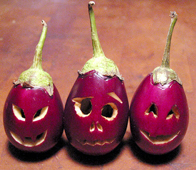eggplant-o-lantern.jpg