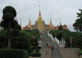 Stairway to Wat Tang Sai
