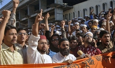 [bangladesh+protest.jpg]