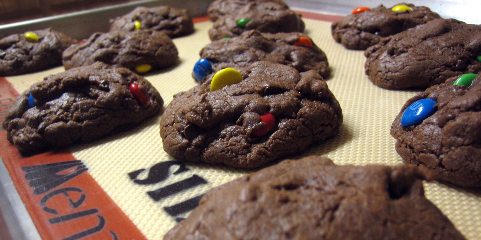 [brownie+cookies.jpg]
