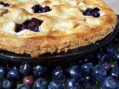 Amber's Delectable Delights: Blueberry Pie