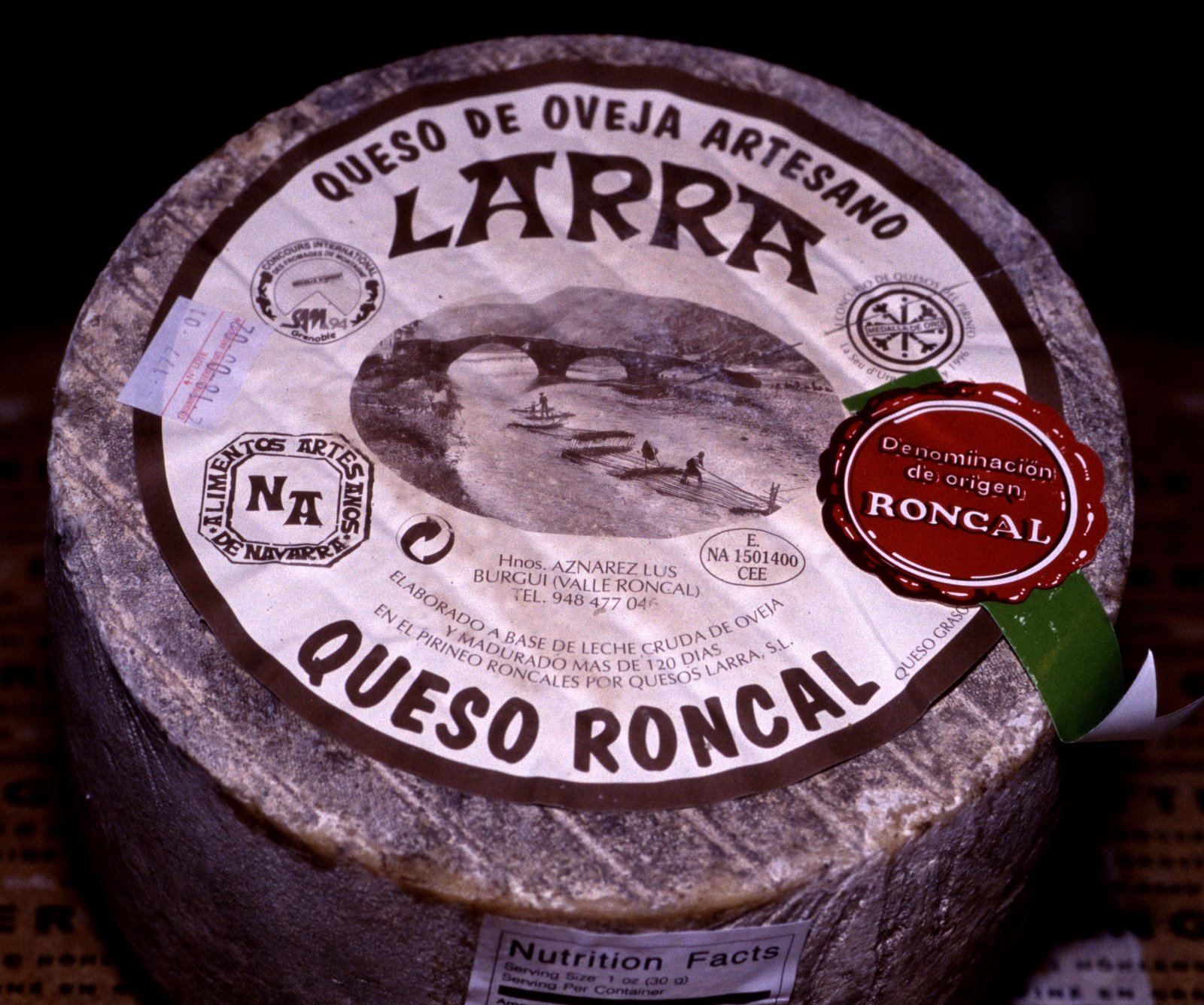 [Navarra+Roncal+Artisanal+Larra+Sheep+cheese.JPG]